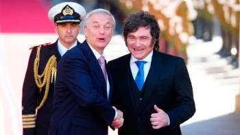 En su paso por Chile Milei atacó a Pedro Sánchez y reivindicó el legado económico de Pinochet