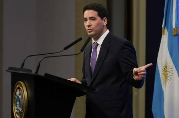 Regalías de Los Nihuiles: Ravier evitó dar explicaciones y en La Pampa exigen su renuncia
