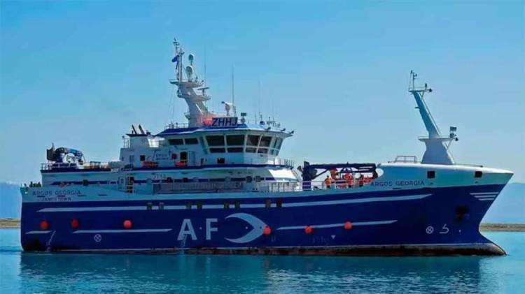 Se interrumpió la búsqueda de sobrevivientes del barco pesquero en las Malvinas