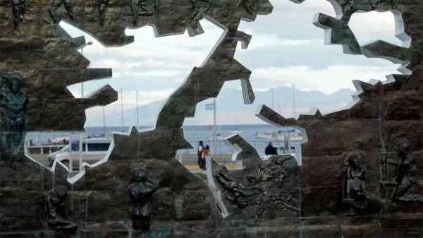 Londres calificó de inaceptables las sanciones argentinas a empresas que operan en las Islas Malvinas
