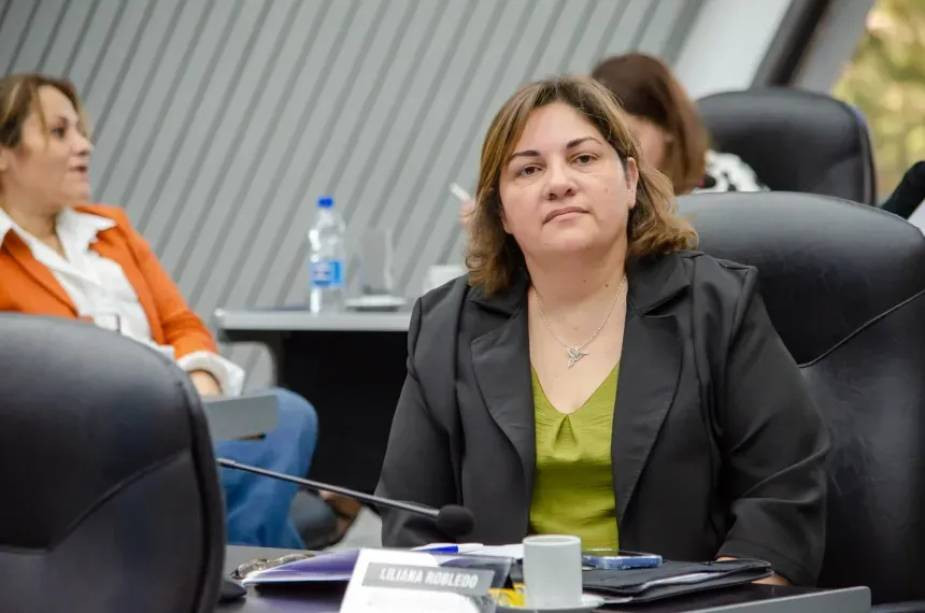 La Pampa: una diputada opositora tildó de "bravucón" a Milei y cuestionó avales políticos