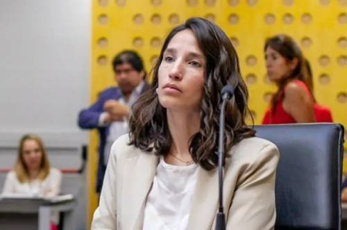 Eugenia Forte advierte sobre una "derrota ideológica" en la UCR pampeana tras avalar acuerdos opositores