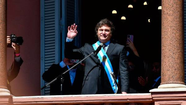 Javier Milei anticipa su triunfo en 2027 y asegura que el país afianzará las reformas económicas
