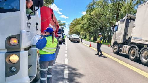 Viajes de egresados: La CNRT avisa a la población que se pueden solicitar controles previos
