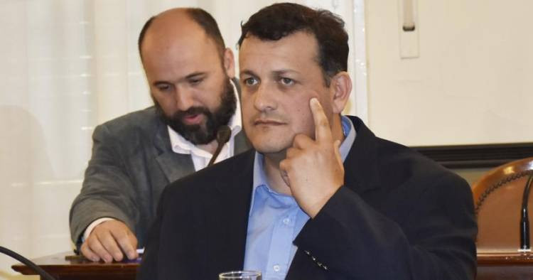 Miguel Bravo: "el Ente sigue funcionando mal y lo sufre el santarroseño"