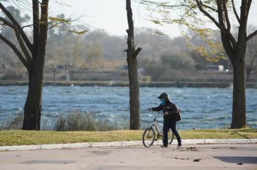 Invierno implacable y salto primaveral: cómo será el vaivén del clima en Santa Rosa