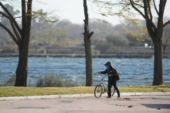 Invierno implacable y salto primaveral: cómo será el vaivén del clima en Santa Rosa