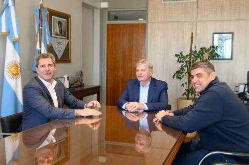 Cumbre peronista en Santa Rosa: Ziliotto y Uñac aceleran el rearmado nacional del PJ