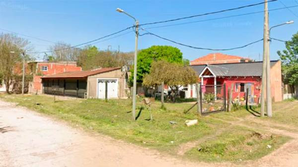 Conmoción en Monte Grande: investigan un triple homicidio familiar y la muerte del presunto agresor