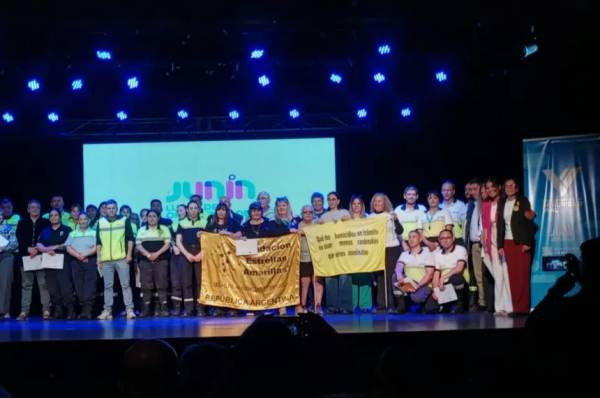 La Fundación Estrellas Amarillas participó en el Foro Regional de Educación y Seguridad Vial en Junín