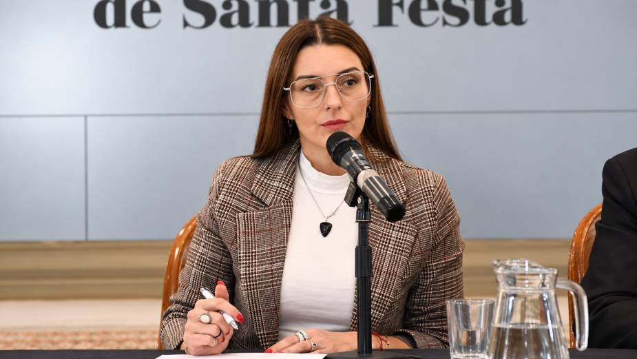 Romina Montes de Oca: “Son tiempos de dejar los nombres y las ambiciones personales”