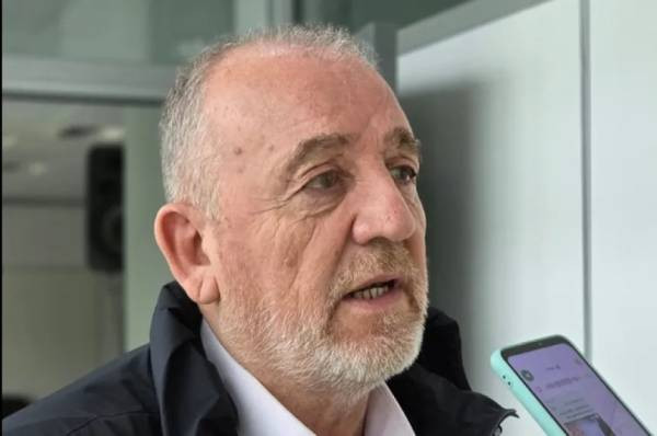 Defensa de policías imputados denuncia exageración en la causa por agresiones a un lutier