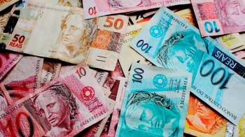 Los inversores saltan de Brasil a Argentina: el real sigue cayendo