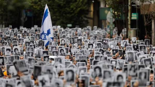 Atentado a la AMIA: dictan ocho procesamientos y millonarios embargos con vistas al juicio en ausencia