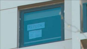 Los vecinos de Puerto Madero repudiaron la presencia de Alberto Fernández: “Típico de machirulo”
