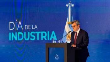 Fuerte advertencia de la UIA al Gobierno: alertan por la caída fabril, la pérdida de empleo y reclaman competir sin el costo argentino