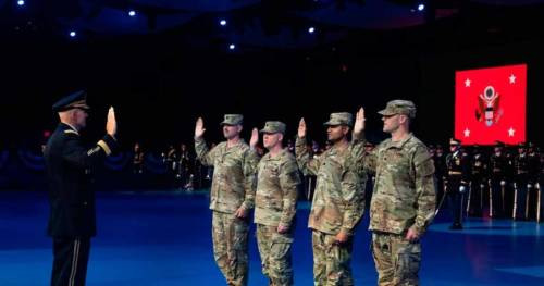 Polémica en EE.UU.: ejecutivos de IA saltan directo al Ejército y encienden alarmas