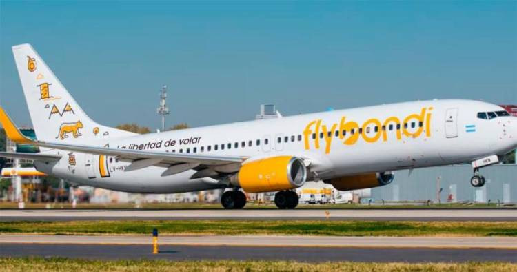 Flybondi fue sancionada con una multa $300 millones por los vuelos cancelados