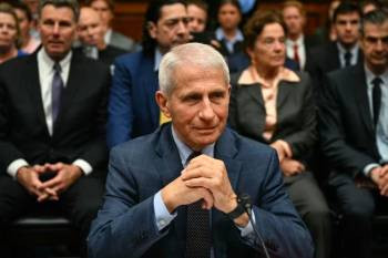 Fauci rechaza los ataques partidistas en una acalorada audiencia en la Cámara sobre los orígenes y las controversias de COVID