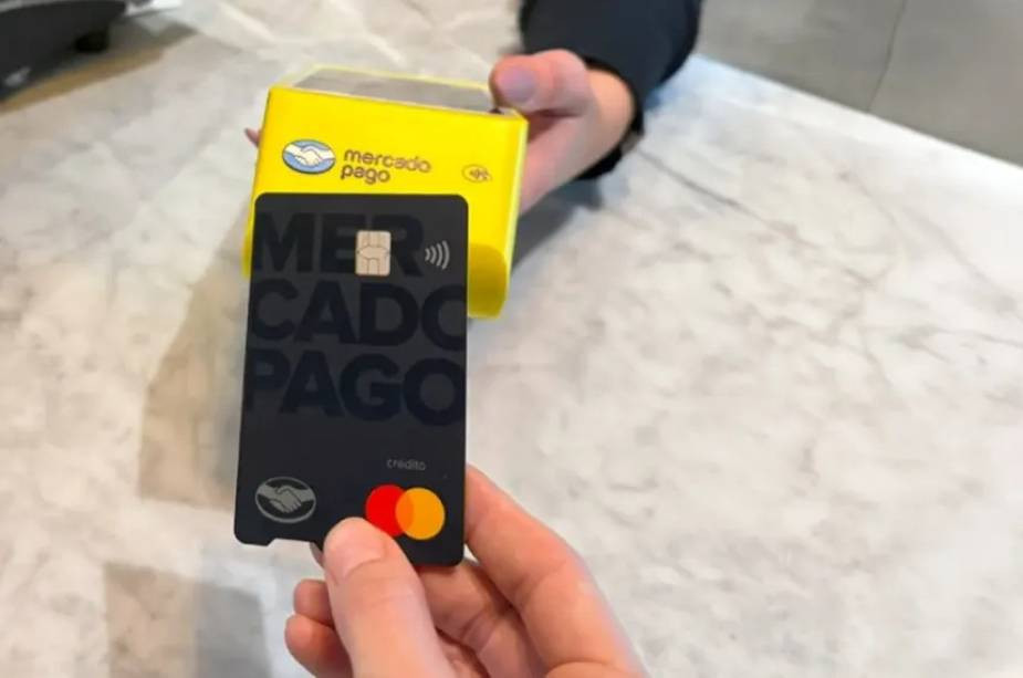 Prisión efectiva para un delincuente que asaltó dos casas y usó una tarjeta robada