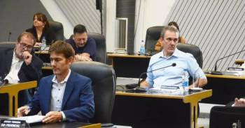 "Llamamos al Gobierno a la reflexión y a retomar el camino de la institucionalidad"