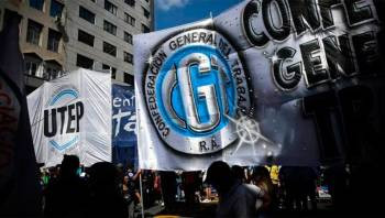 La CGT y las CTA abandonaron el encuentro del Consejo del Salario y el Gobierno fijará el aumento por decreto