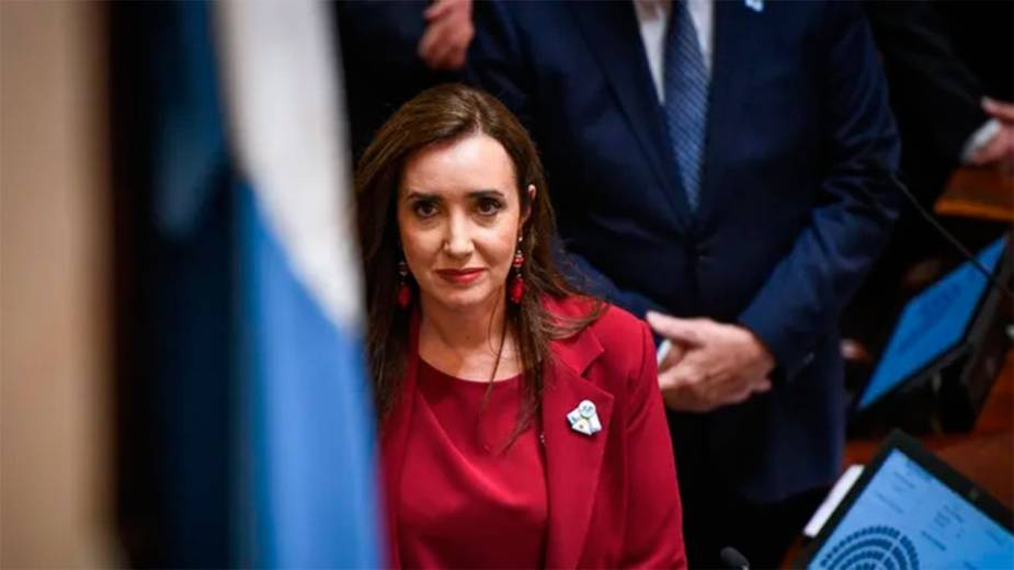 Victoria Villarruel aclaró los motivos de sus ausencias temporales en el estrado del Senado