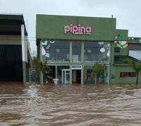 Santa Rosa bajo el agua: cuando la lluvia desnuda la política