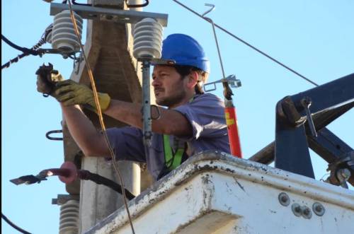 Interrupción del servicio eléctrico este jueves en Las Camelias por trabajos de mantenimiento