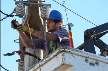 Interrupción del servicio eléctrico este jueves en Las Camelias por trabajos de mantenimiento