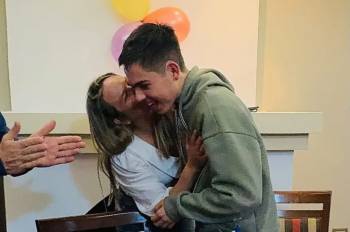 La conmovedora historia de la madre de Toay que narra la vida de su hijo autista y moviliza a millones