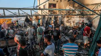 Escalada en Deir al-Balah: un bombardeo israelí contra un hospital deja tres heridos