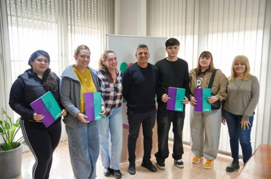 Nuevos créditos comunales potencian a siete emprendimientos en General Pico