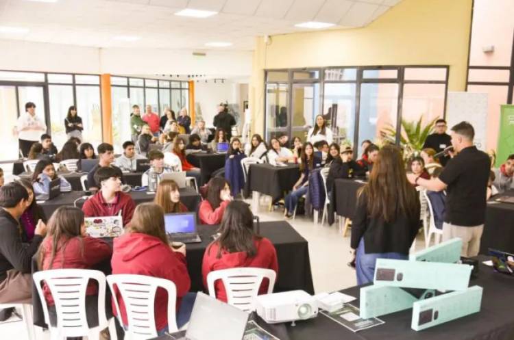 Realicó fue escenario de una nueva edición del programa provincial de formación digital Código Pampa