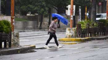 Pronóstico trimestral del SMN: advierten por lluvias superiores a la media y marcas térmicas bajas en la primavera