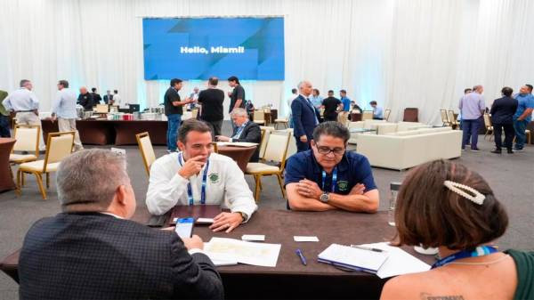 Diecisiete frigoríficos nacionales buscan expandir las ventas de carne en Estados Unidos