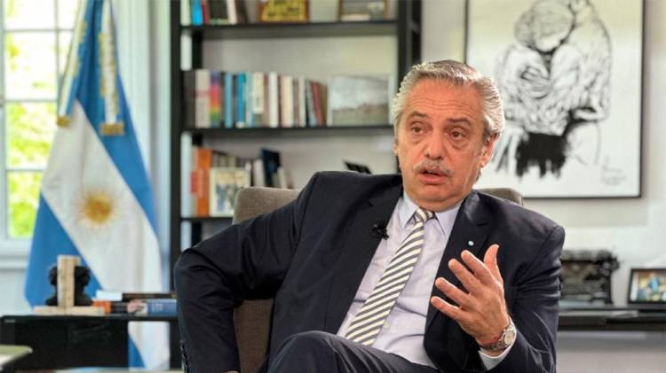“Prepárense”: Alberto Fernández dijo que los legisladores que votaron por la Ley Bases tendrán causas penales