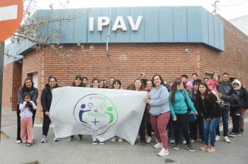 Protesta frente al IPAV: familias reclaman soluciones habitacionales urgentes
