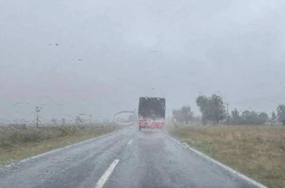 Jornada gris y fresca en Santa Rosa con lloviznas y una máxima prevista de 15 grados