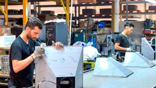 El Producto Interno Bruto cayó 0,6% en el segundo trimestre y la inversión profundizó su retroceso