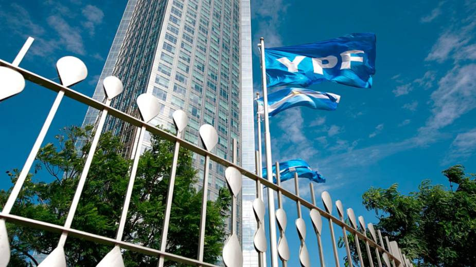 YPF emitió bonos por US$1.200 millones y alcanzó un récord histórico en su tasa de financiamiento