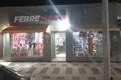 Frustran robo a ferretería en Santa Rosa tras una persecución policial