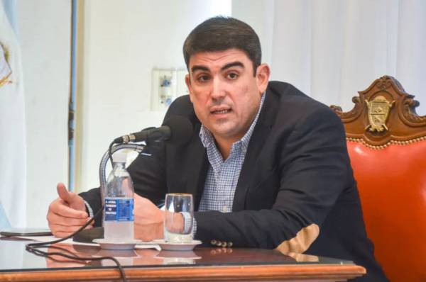 Bensusán cuestionó la pérdida millonaria del Banco Central en operaciones con oro
