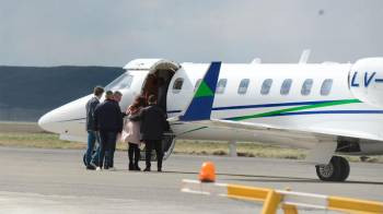 Por el uso de dos aviones de YPF, Cristina Kirchner le dejó una deuda millonaria al Gobierno de Javier Milei