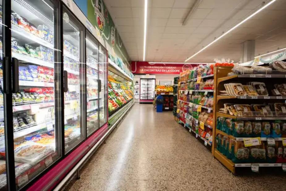 La Cooperativa Obrera pisa más fuerte en Santa Rosa: abre su tercera sucursal y suma 15 empleos