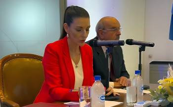 Montes de Oca: "No me sorprende lo de Milei, porque fue su slogan de campáña lo que pretendia hacer con el Estado"