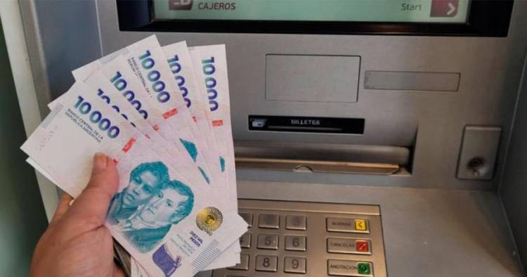 Confirmaron que mantendrán durante todo el año el bono mensual de $70 mil para jubilados