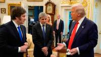 Aterriza un alfil de Washington para repartir los dólares del millonario acuerdo bilateral