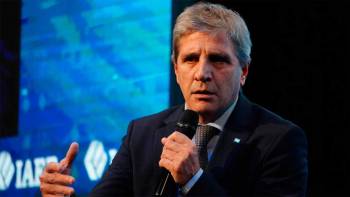 El ministro Luis Caputo viaja a Estados Unidos para exponer sobre la economía argentina en la cumbre del G20