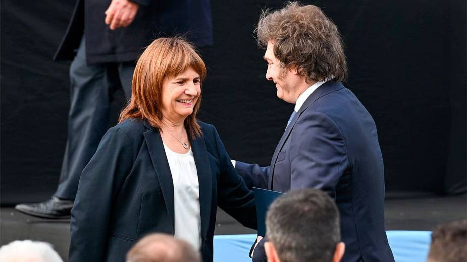 Javier Milei minimizó el video de Patricia Bullrich con música de Lali Espósito: "Me parece una tontería mayúscula politizar el arte"